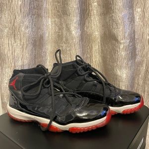 Jordan XI BRED’S (black red) 2001